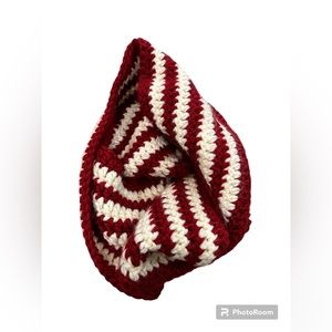 Handmade Infinity Scarf Red and White‎